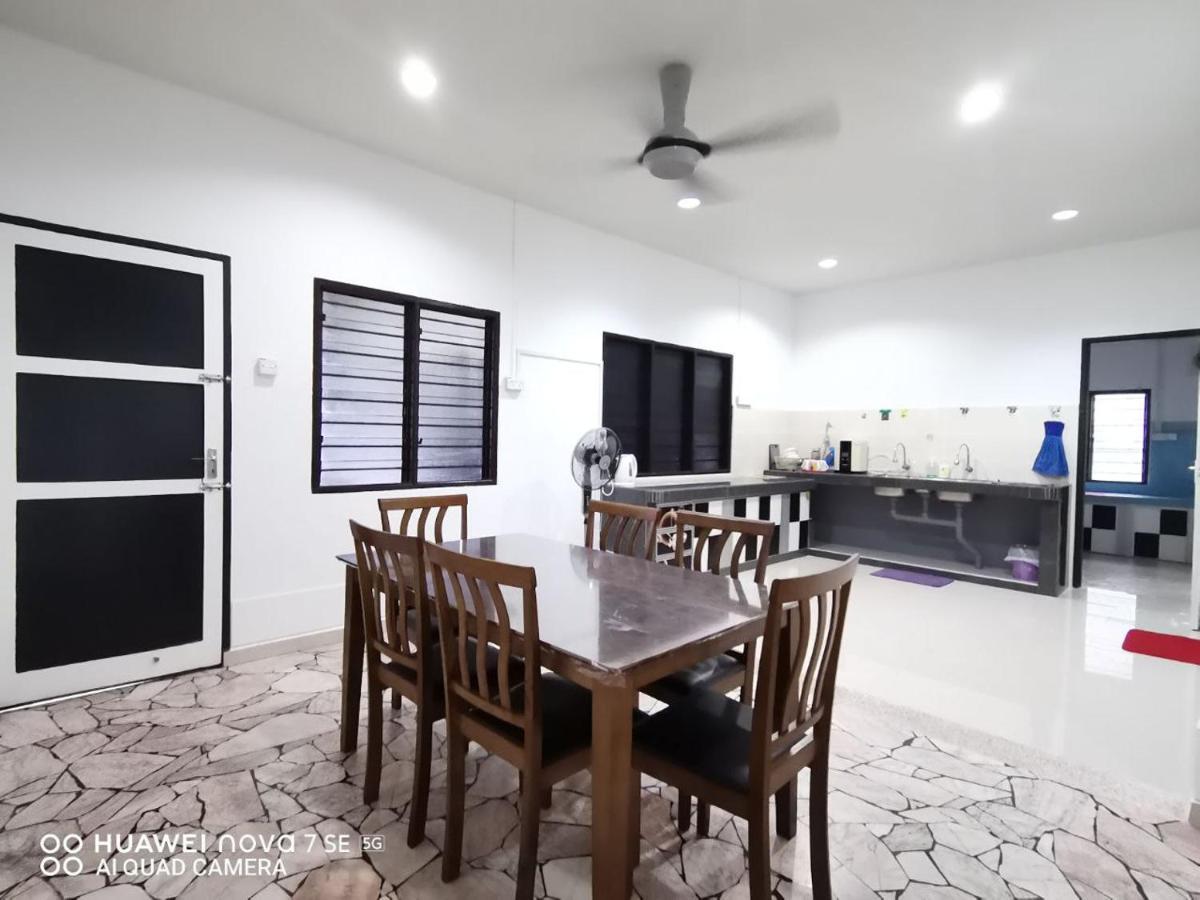 Singleisure Holiday House Mersing Exteriör bild